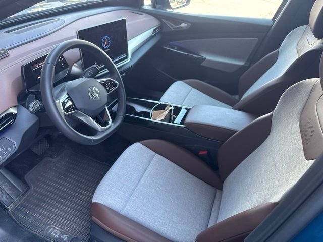 Certified Used 2025 Blue Volkswagen Pro image 4