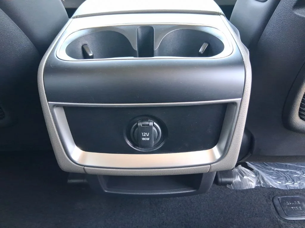 New 2027 White Kia EX image 23