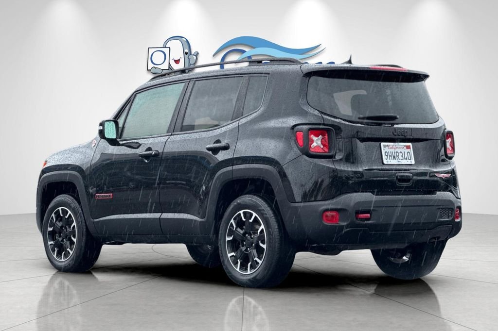 Used 2023 Black Clearcoat Jeep Trailhawk image 6