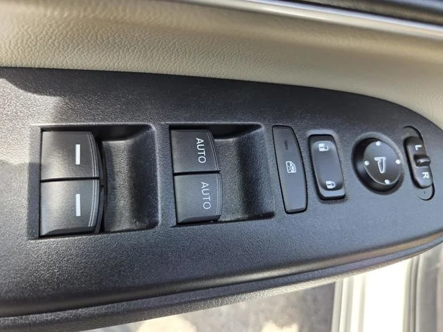 Used 2019  Honda Touring image 24