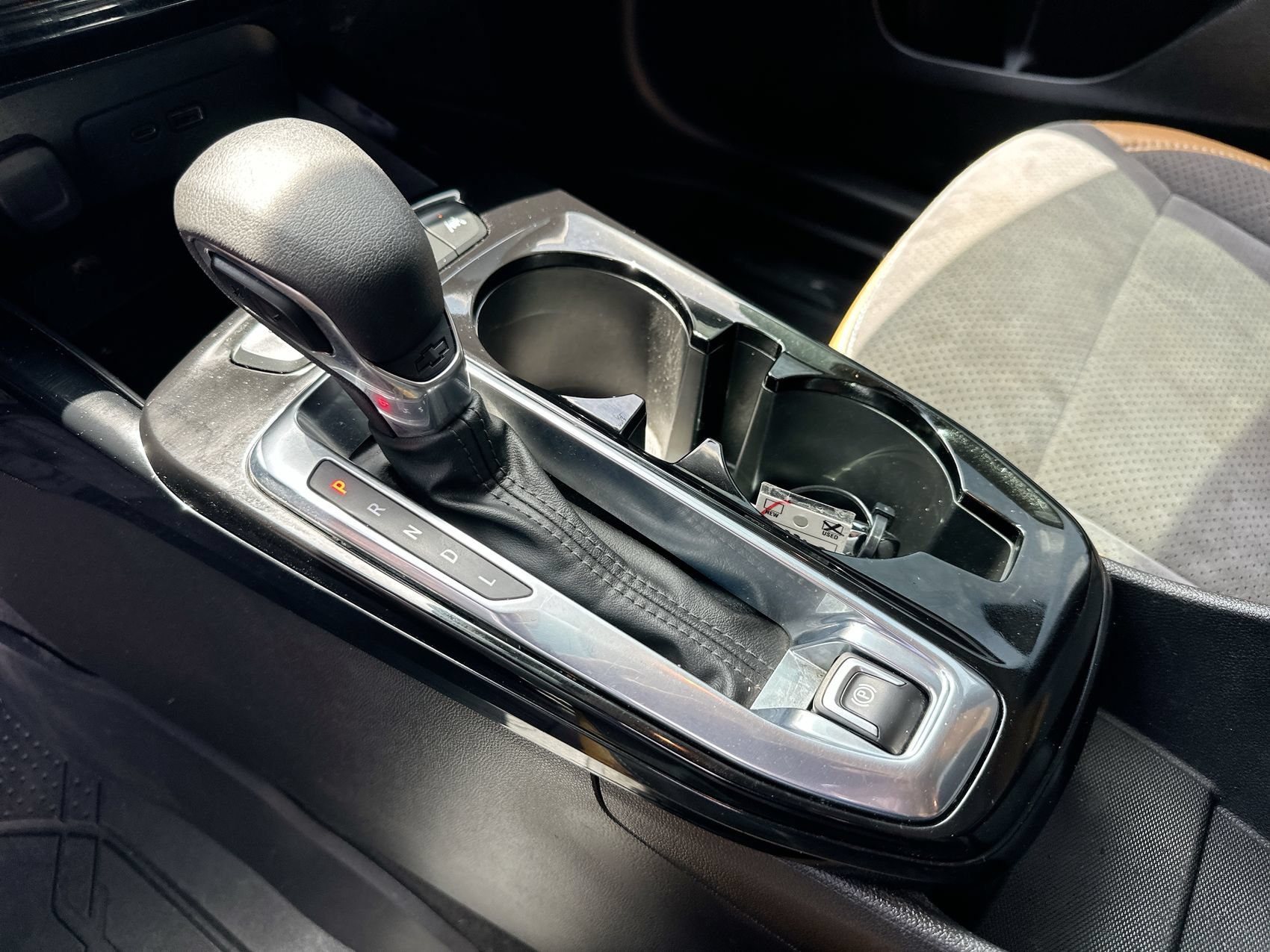 Used 2024 Sterling Gray Metallic Chevrolet LT image 19