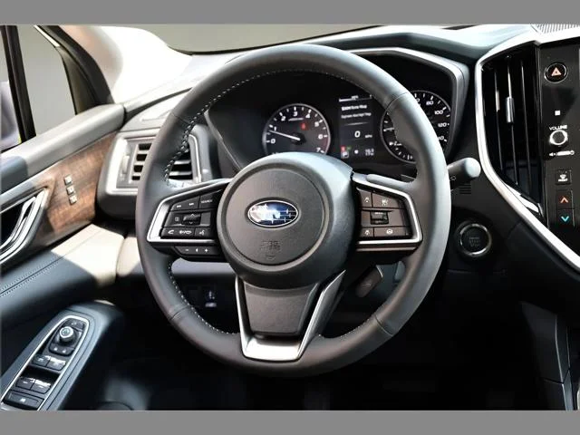 New 2026 CRYSTAL WHITE PEARL Subaru Touring 7-Passenger image 17