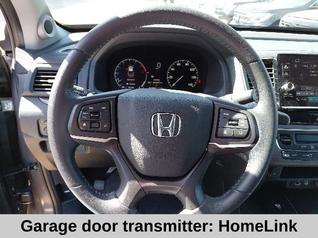 Used 2025  Honda RTL image 11