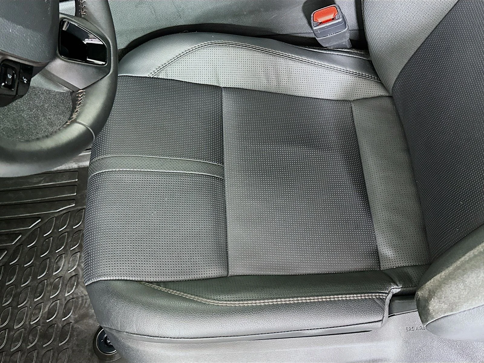 Certified Used 2025 Gray Toyota XLE image 41