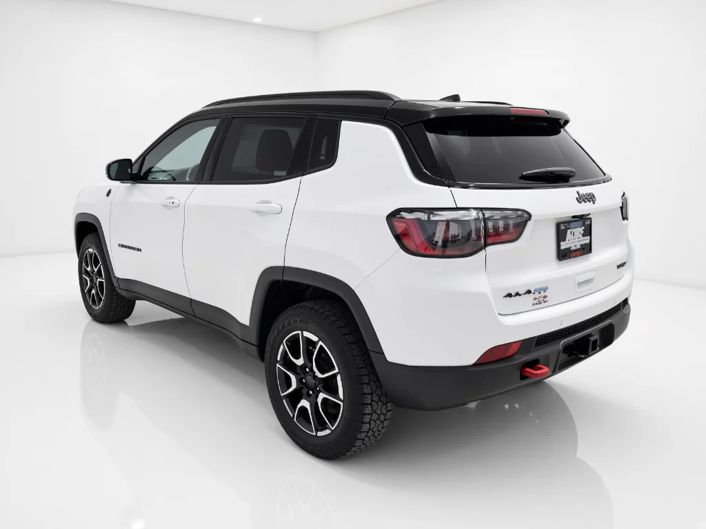 New 2026 Bright White Clear-Coat Exterior Paint Jeep Trailhawk image 2