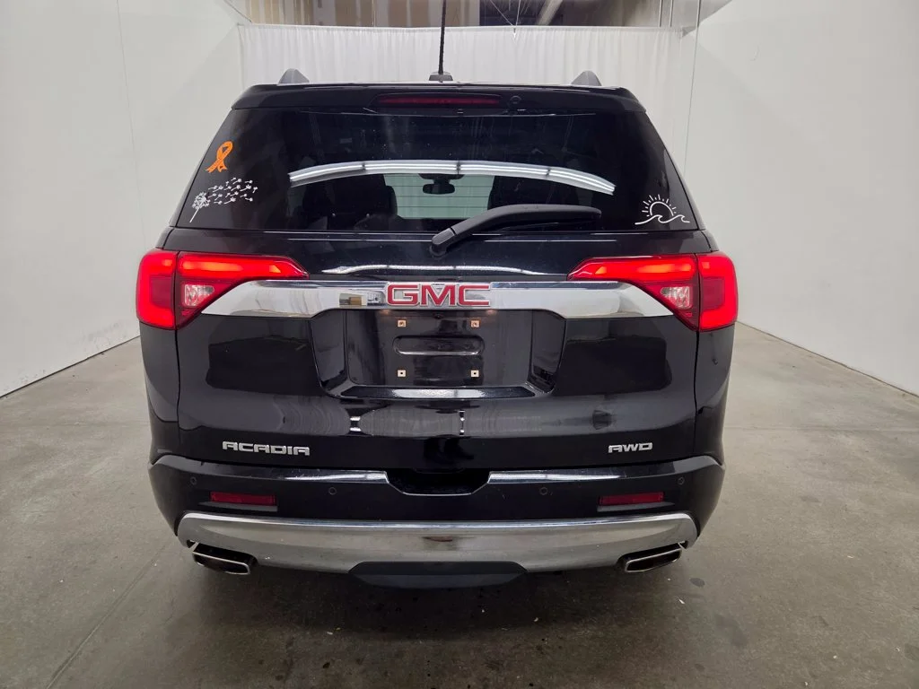 Used 2018 Black GMC Denali image 6