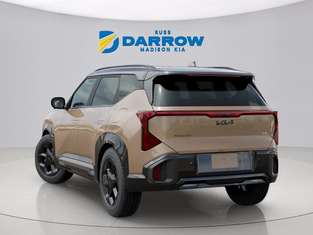 New 2027 Terrain Brown / Black Roof Kia X-Line S image 2