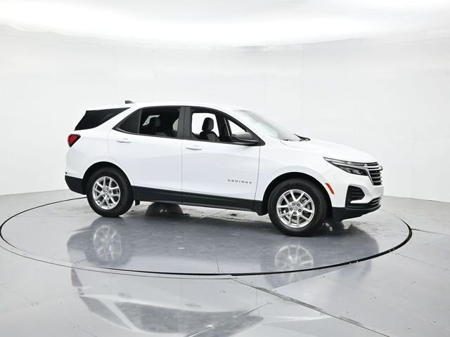 Used 2024 White Chevrolet LS image 3