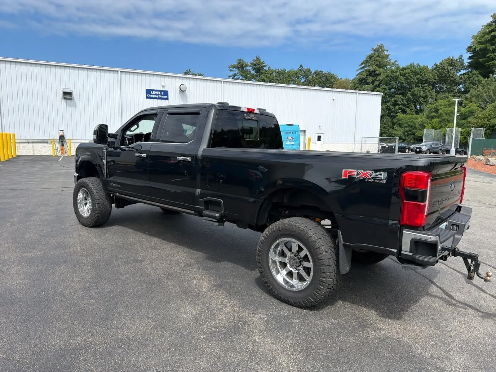 Used 2023 Agate Black Ford LARIAT image 11