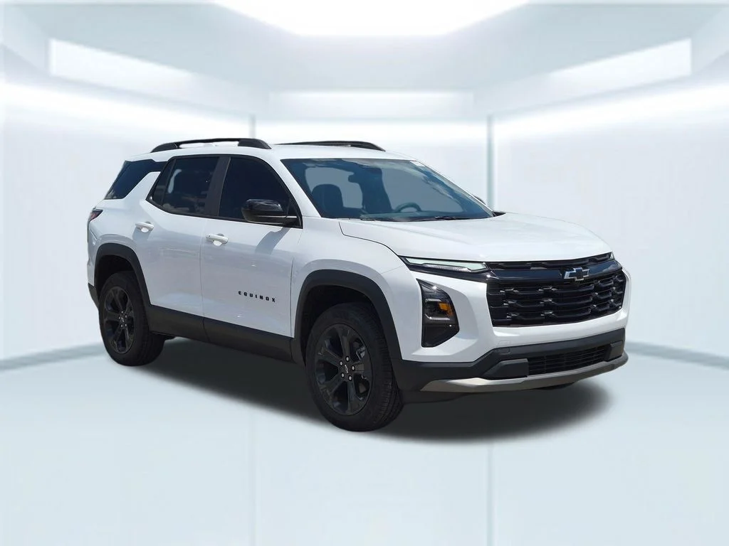 2026 Chevrolet Equinox LT - Photo 8