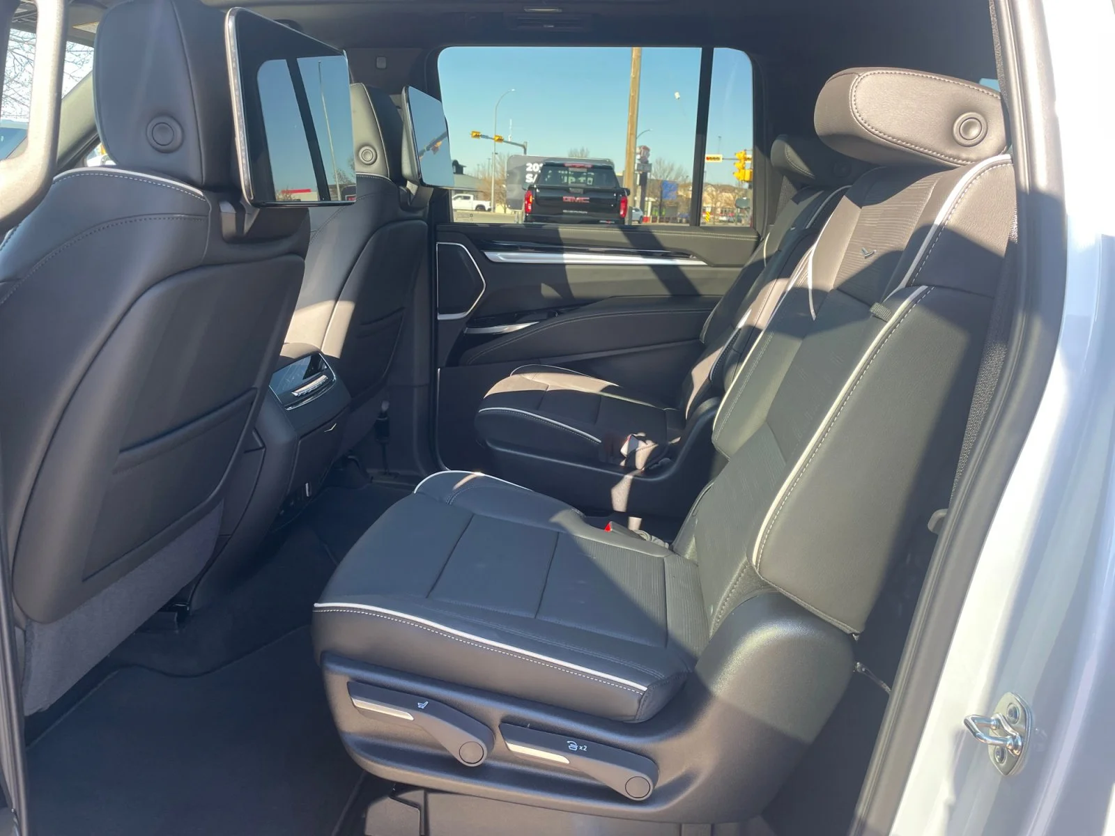 New 2026 Vibrant White Tricoat Cadillac 4WD Sport image 20