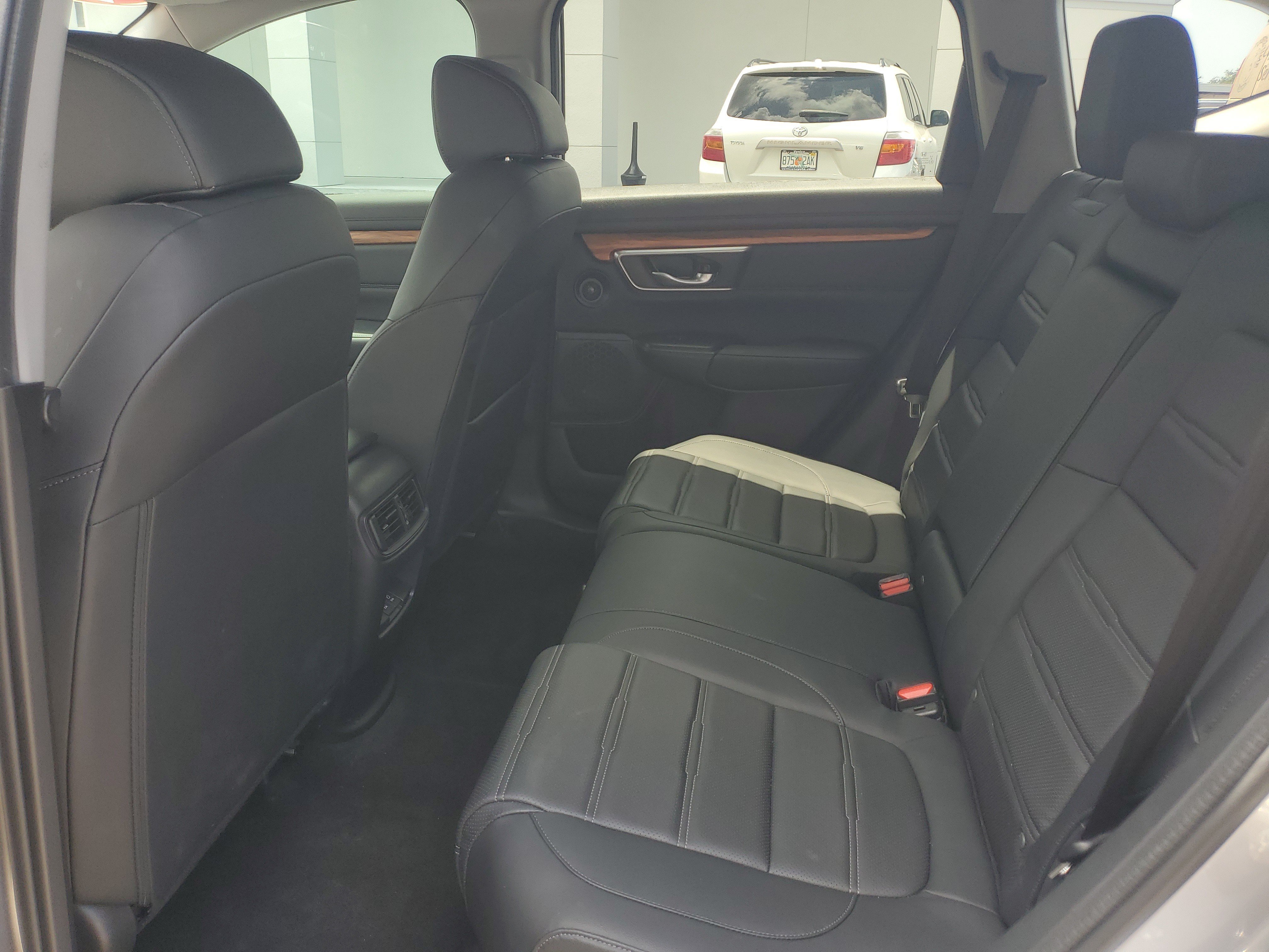 Used 2020 Silver Honda EX-L image 10