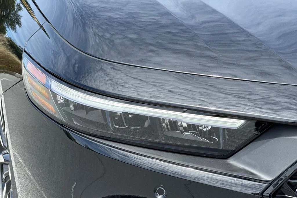 New 2026 Crystal Black Pearl Honda Touring image 30