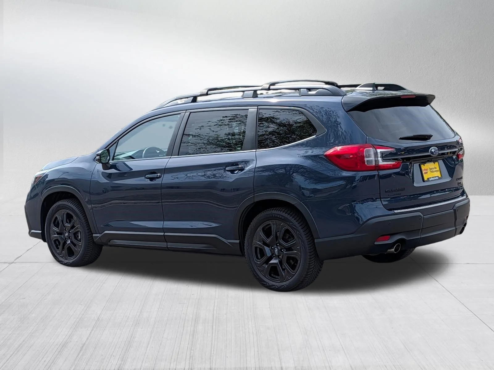 Used 2023 Cosmic Blue Pearl Subaru Onyx Edition image 5