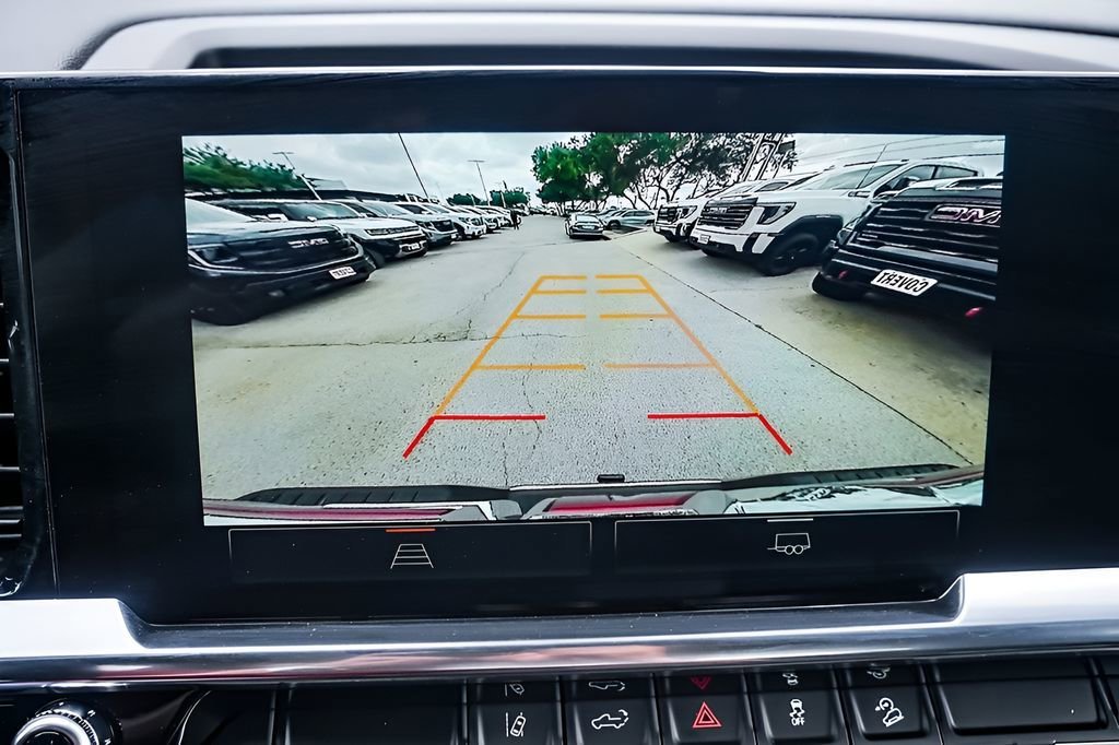 New 2026 Summit White GMC SLE image 17