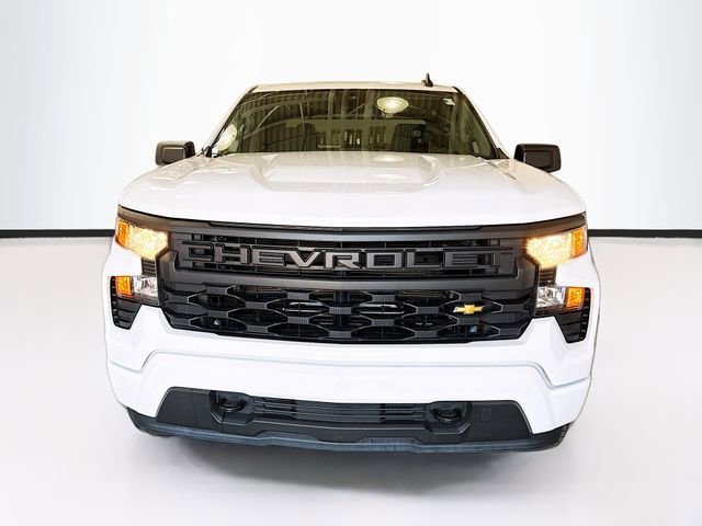 Used 2024 Summit White Chevrolet Custom image 4