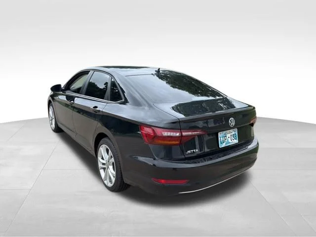 Used 2019 Black Volkswagen 1.4T S image 5