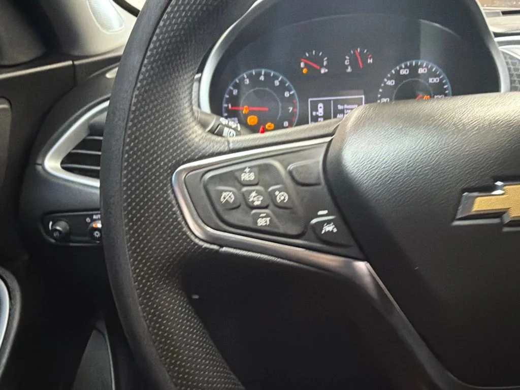 Used 2024 Black Chevrolet LT image 17