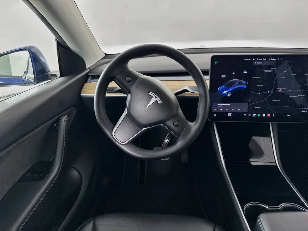 Used 2021 Deep Blue Metallic Tesla Long Range image 25