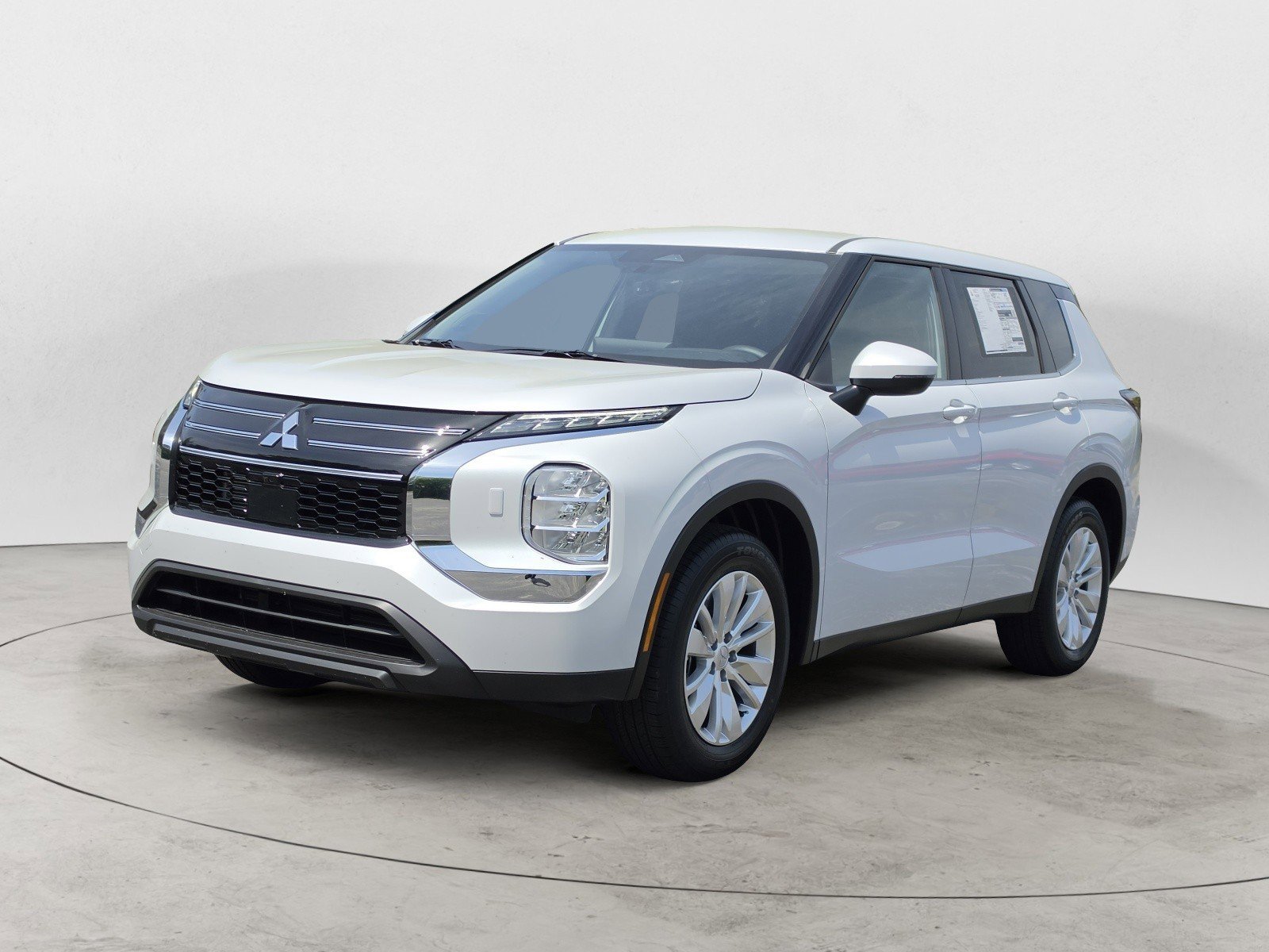 New 2026 White Mitsubishi ES image 5