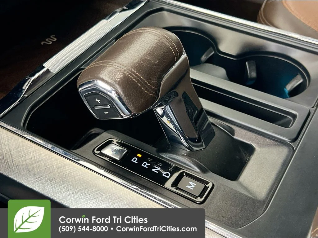 Used 2021 Oxford White Ford King Ranch image 10