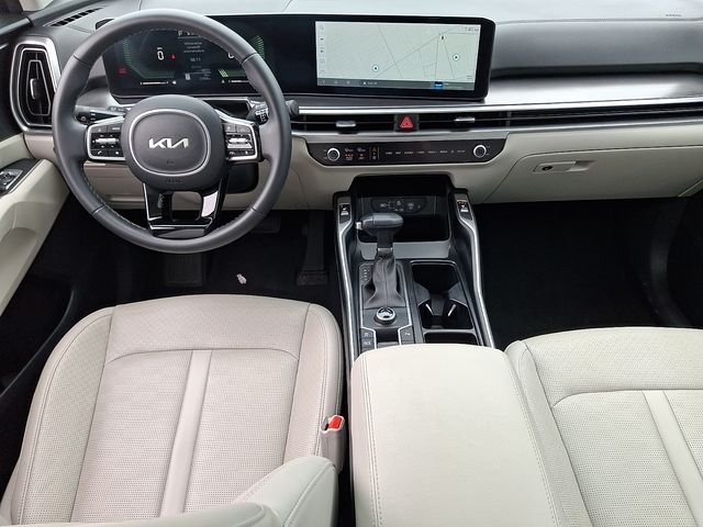 Used 2024 Black Kia S image 15