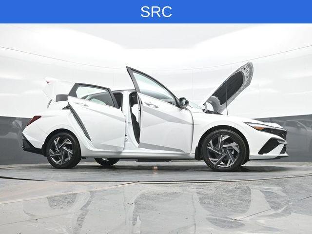 New 2026 White Hyundai Limited image 31