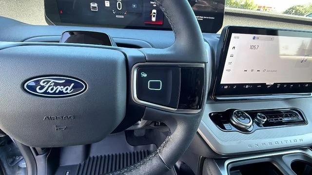New 2027 Glacier Gray Metallic Tri-Coat Ford Active image 61