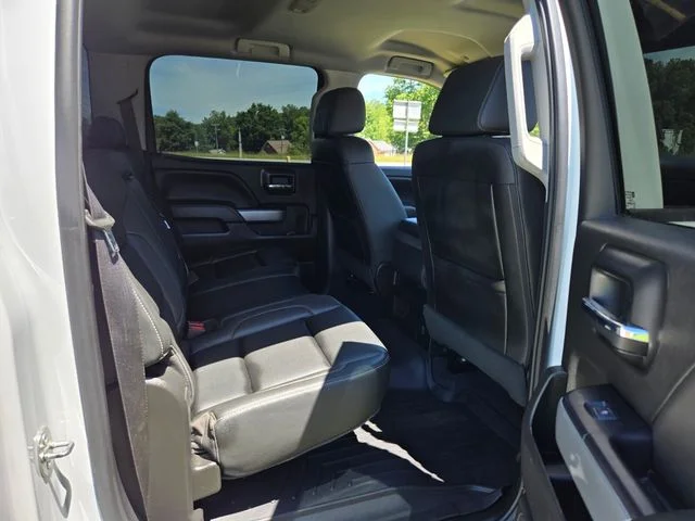 Used 2018 Beige Chevrolet LT image 19