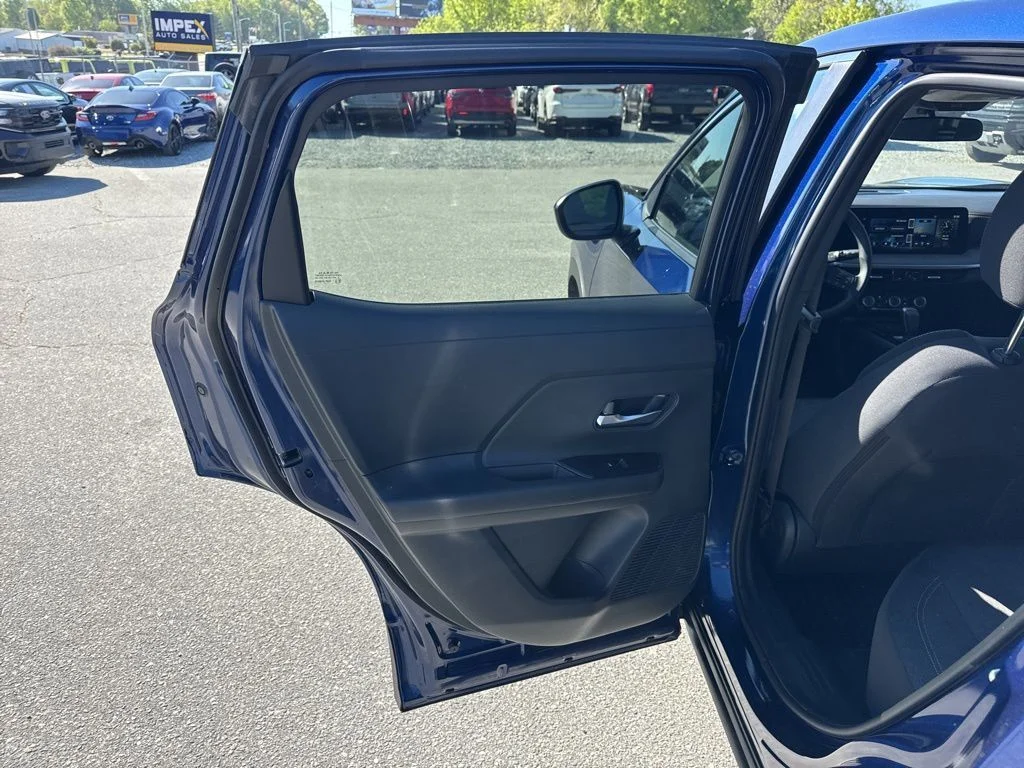 Used 2025 Blue Nissan SV image 25