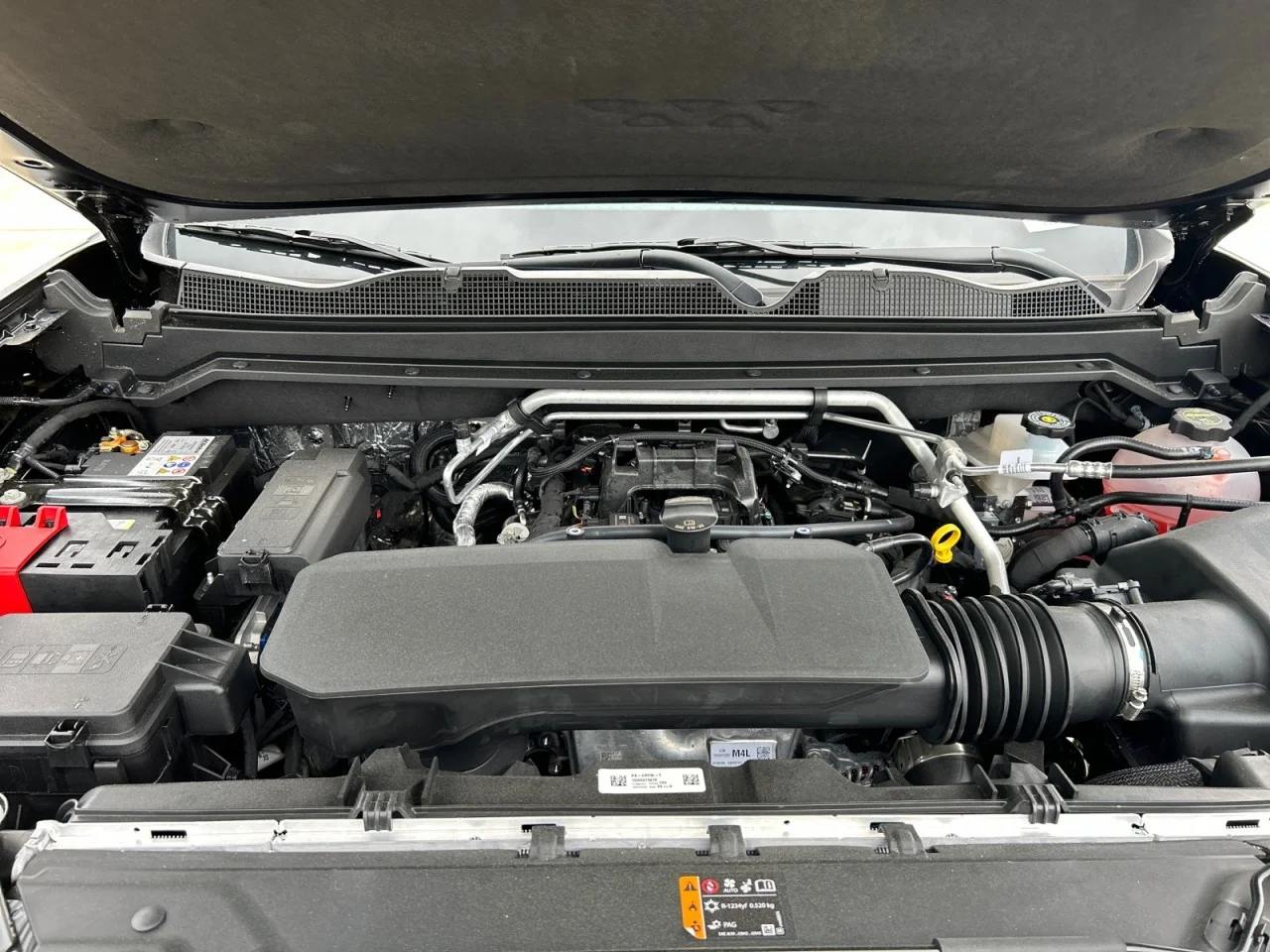 New 2026 Onyx Black GMC Elevation image 8