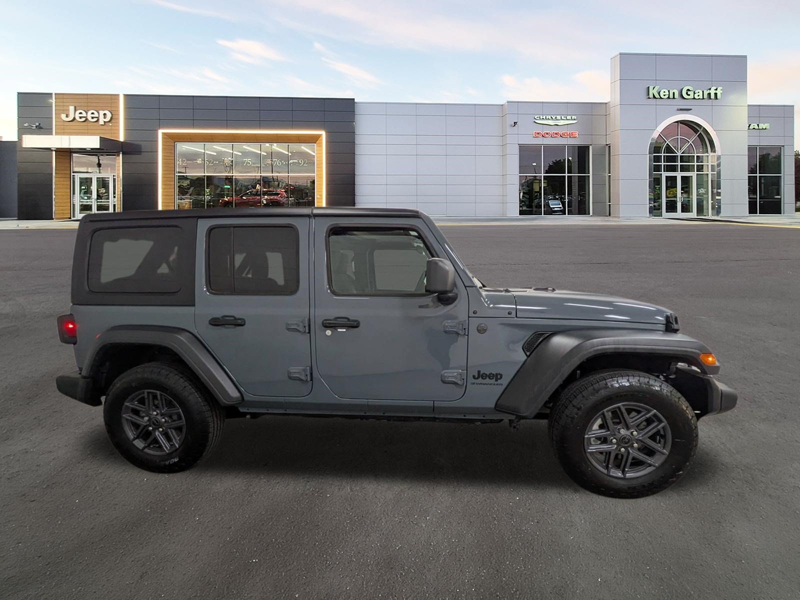 New 2026 Anvil Clear-Coat Exterior Paint Jeep Sport S image 3