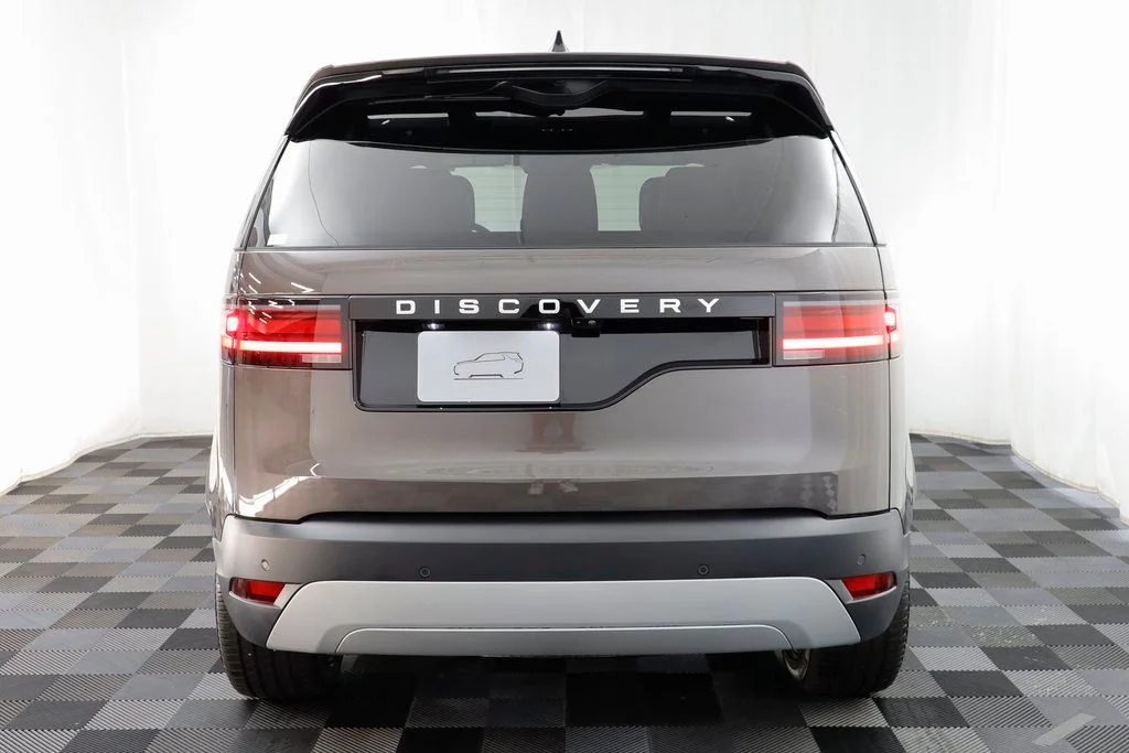 New 2025 Gray Land Rover S image 17