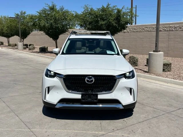 Used 2024 White Mazda Premium image 3