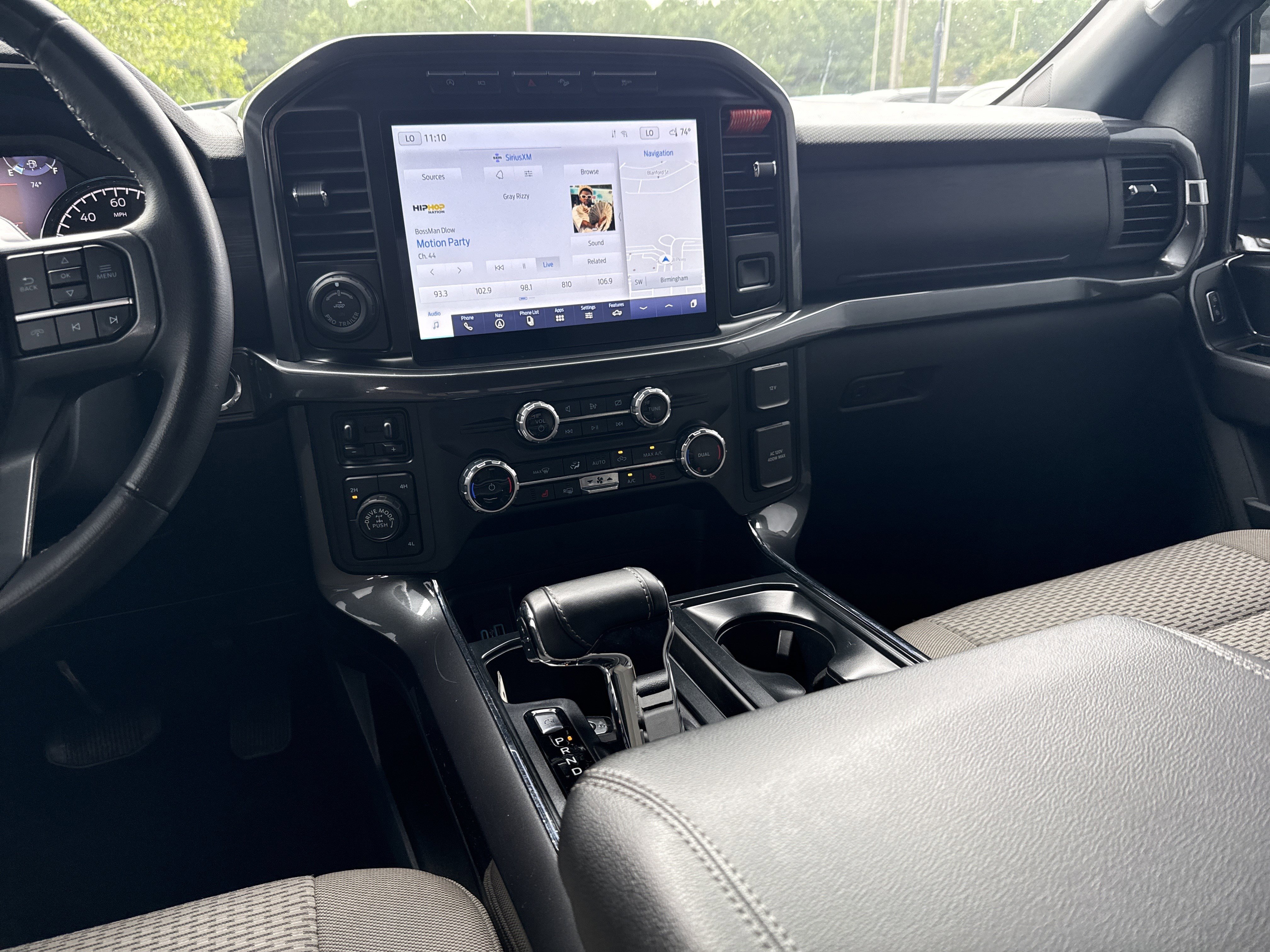 Used 2023 Silver Ford  image 29