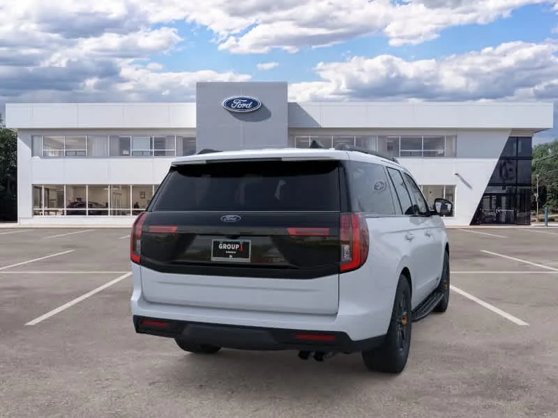 New 2026 Space Silver Metallic Ford Tremor® image 8