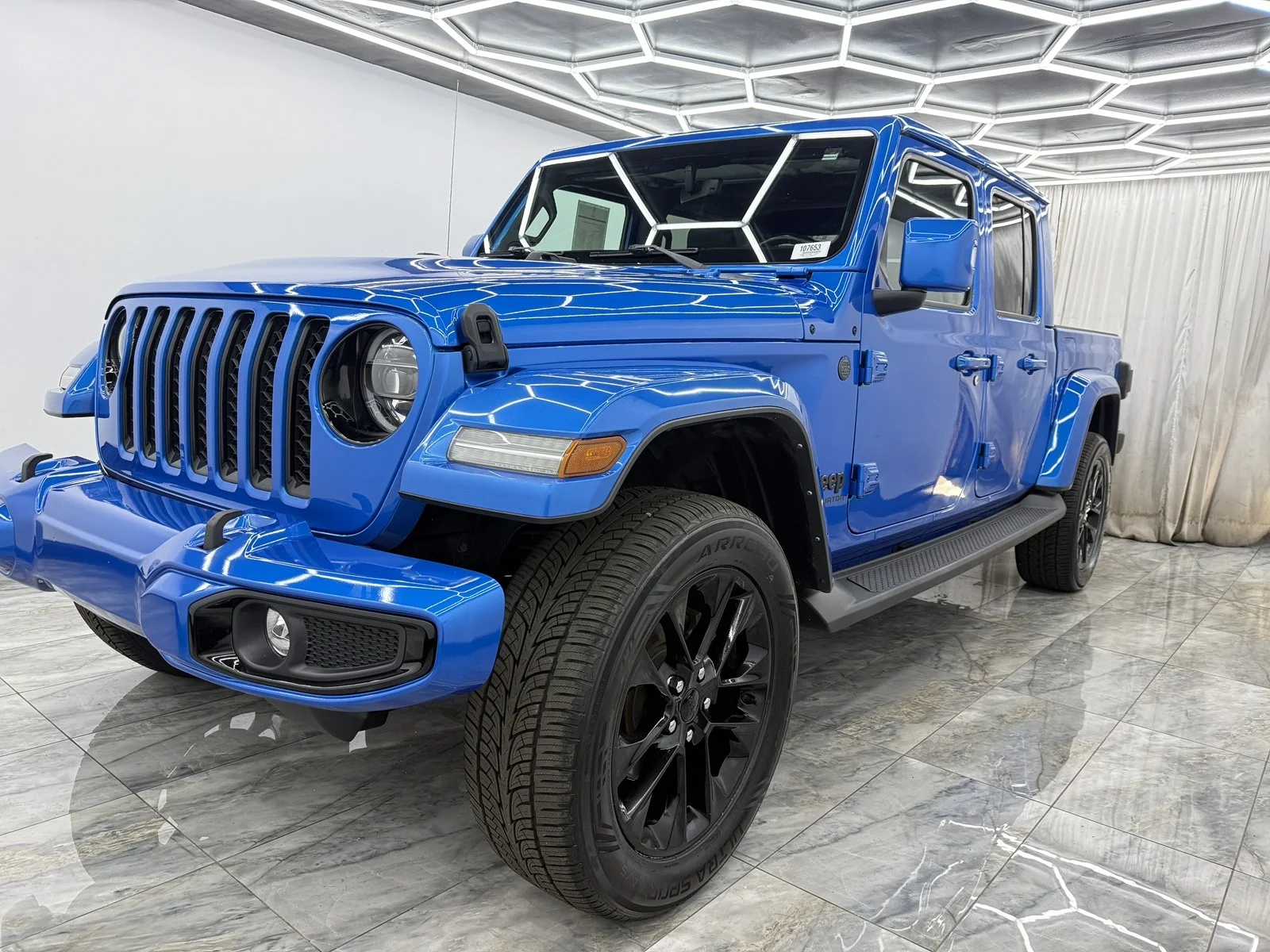 Used 2022 Hydro Blue Pearlcoat Jeep High Altitude 4x4 image 3