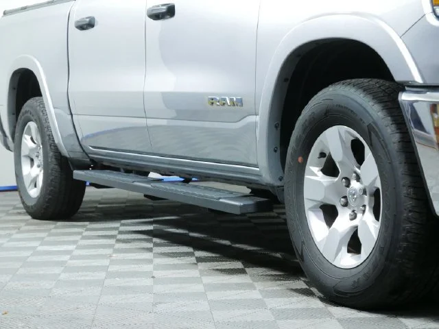 Certified Used 2025 Silver Ram Big Horn/Lone Star image 8