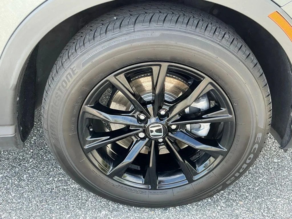 Used 2024  Honda Sport-L image 18