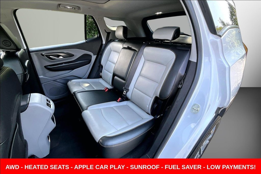 Used 2020 White GMC SLT image 26
