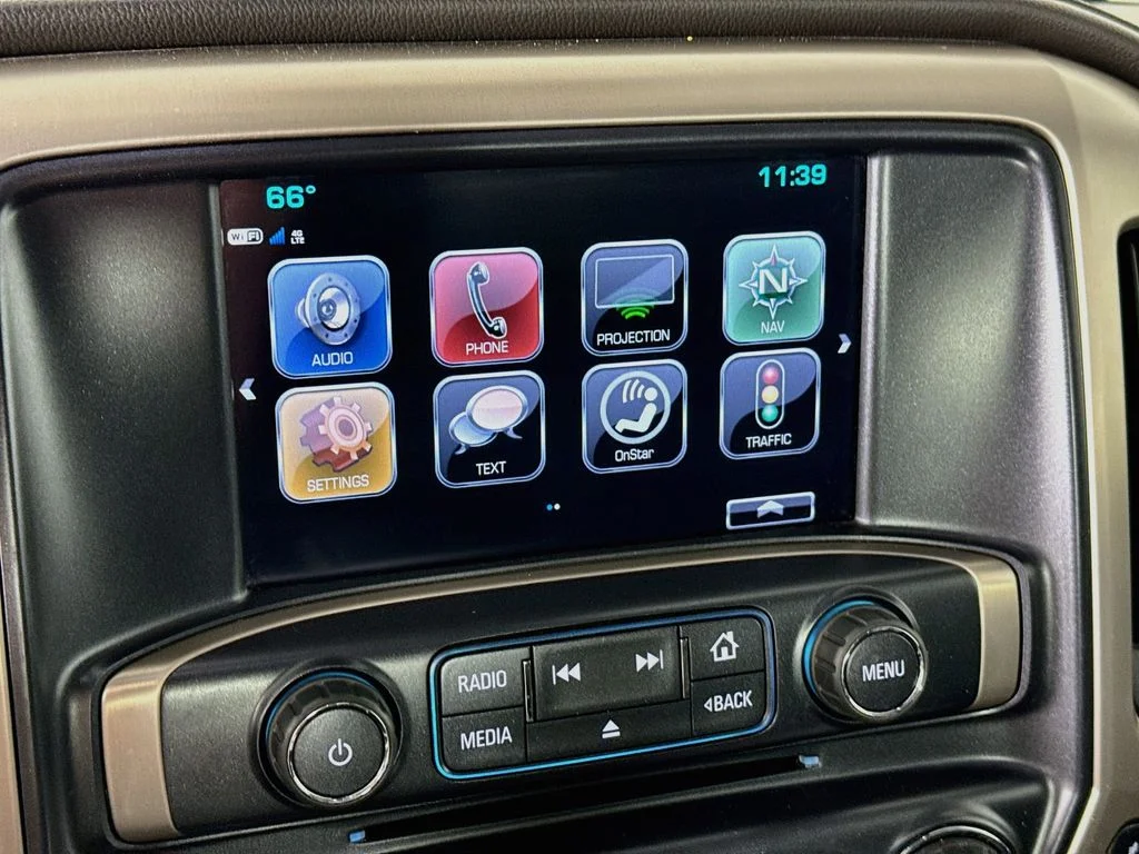 Used 2019 Red Quartz Tintcoat GMC Denali image 16