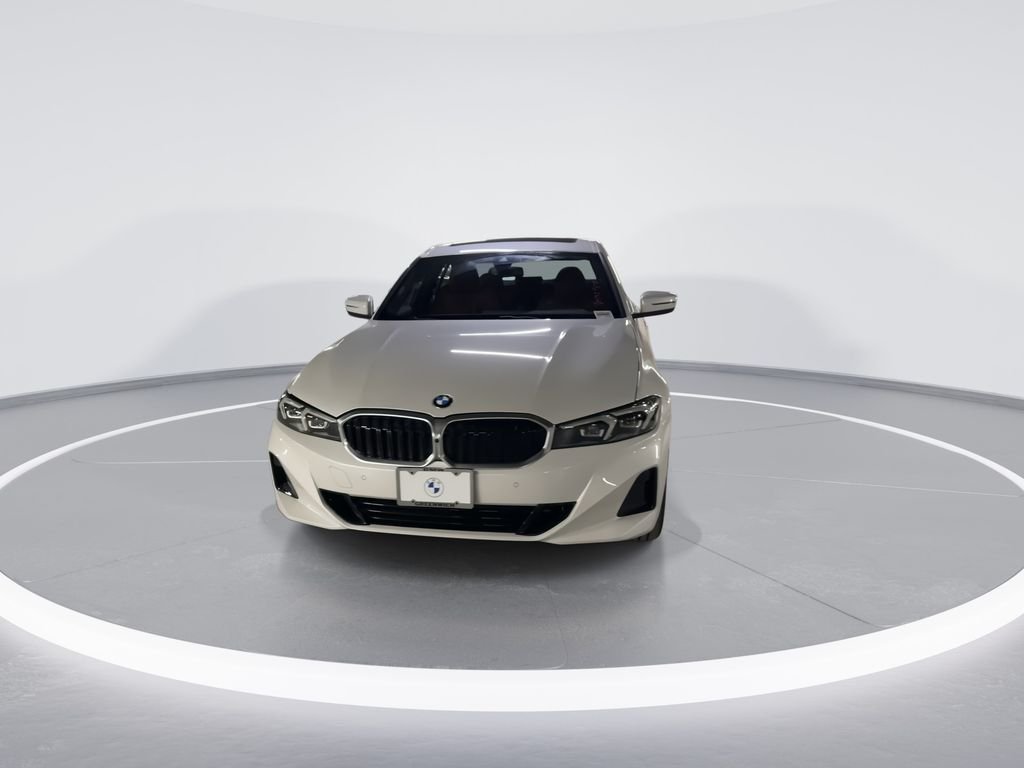 New 2026 White BMW 330i xDrive image 3