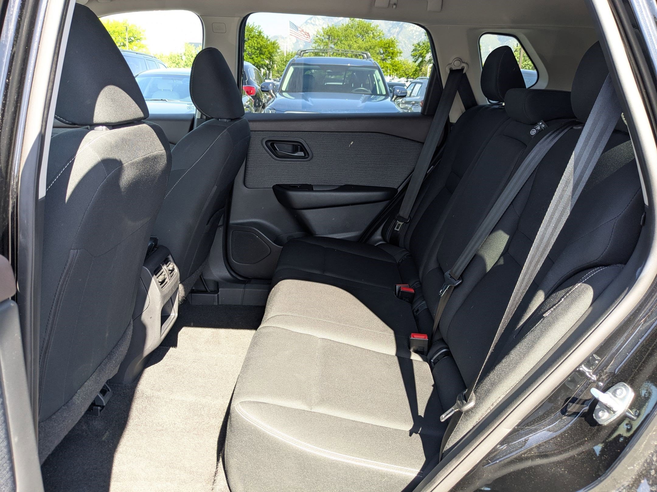 Used 2023 Super Black Nissan S image 28