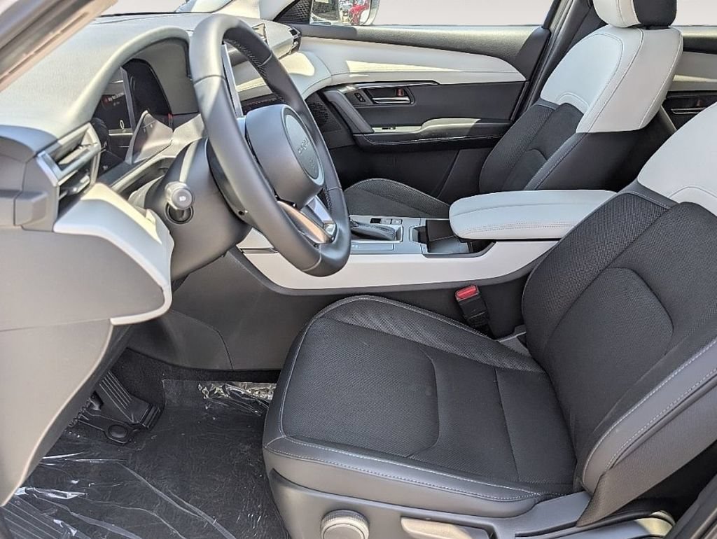 New 2026 Rhodium White Metallic Mazda 2.5 S Select AWD image 18
