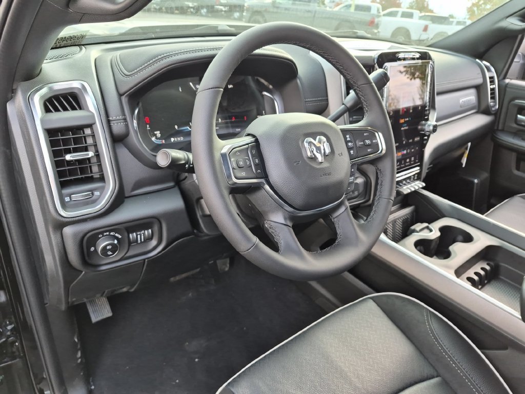 New 2027 Diamond Black Crystal Pearl-Coat Exterior Paint RAM Laramie image 13