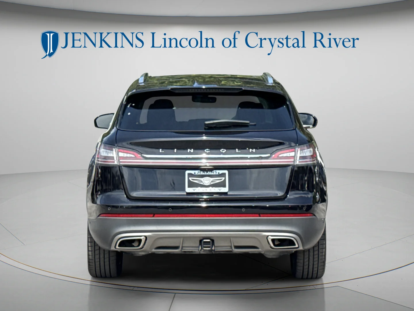 Used 2023 Infinite Black Metallic Clearcoat Lincoln Reserve image 6