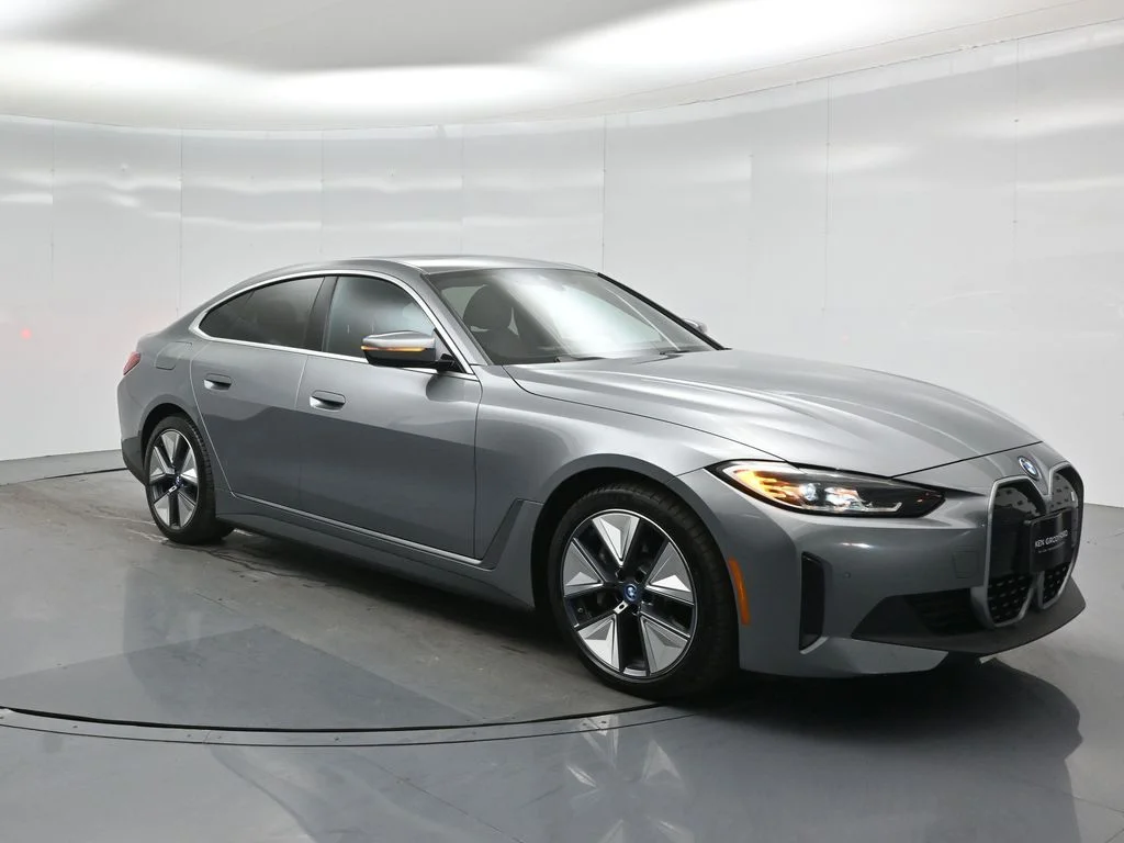 Used 2023 Gray BMW eDrive40 image 58
