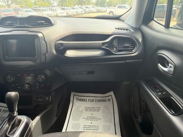 Used 2018 Black Jeep Altitude image 23