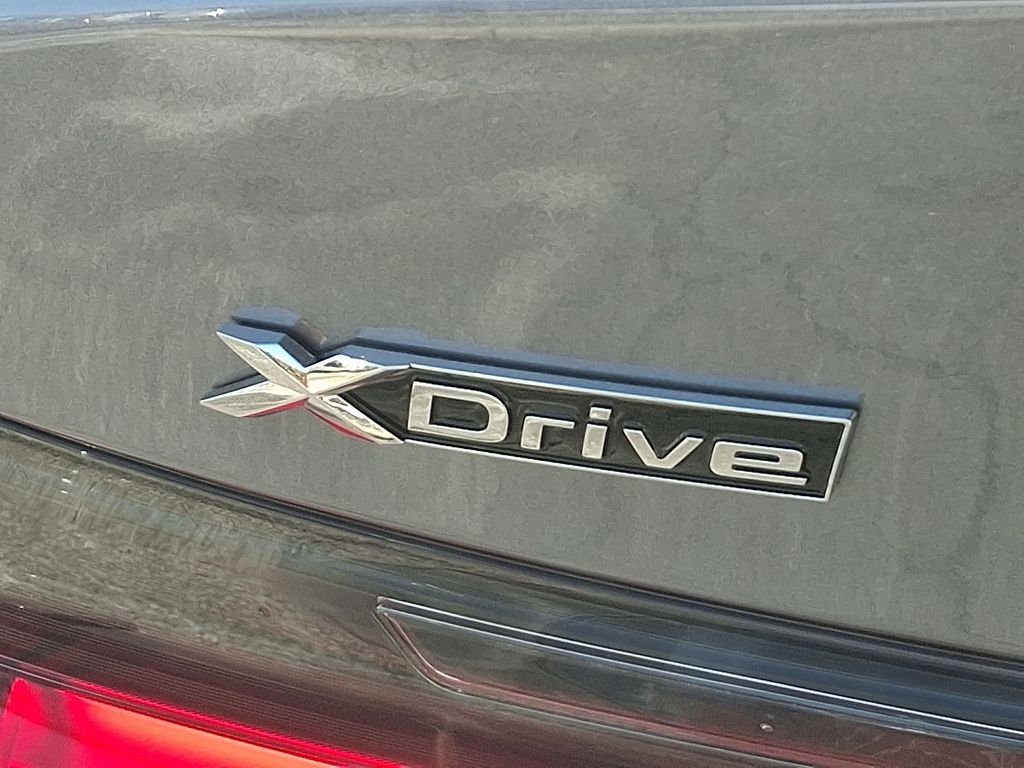 Used 2026 Skyscraper Grey Metallic BMW 330i xDrive image 12