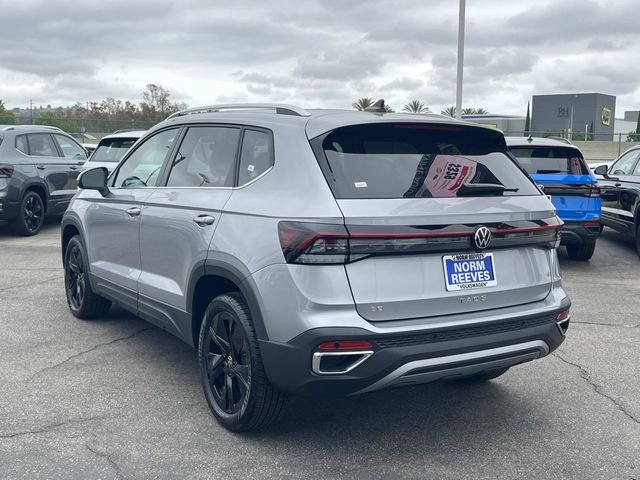New 2026 Silver Volkswagen 1.5T SE image 3